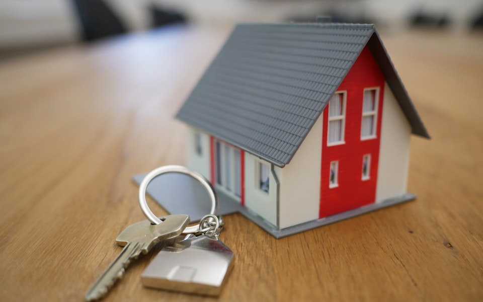 Apartment building available for rent